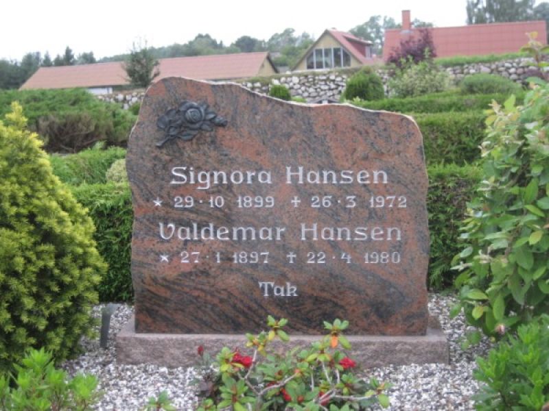 Signora Hansen.jpg